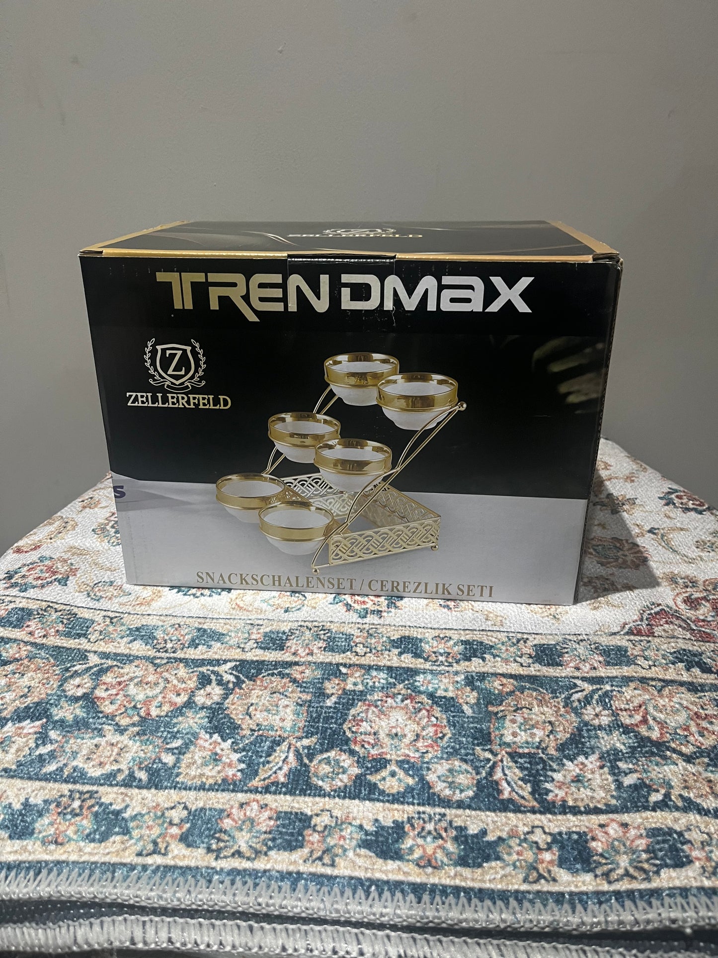 Présentoir raffiné avec 6 bols – Finition dorée luxe