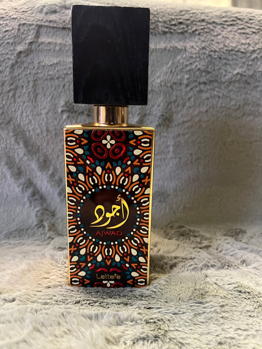 Parfum Ajwad lattafa