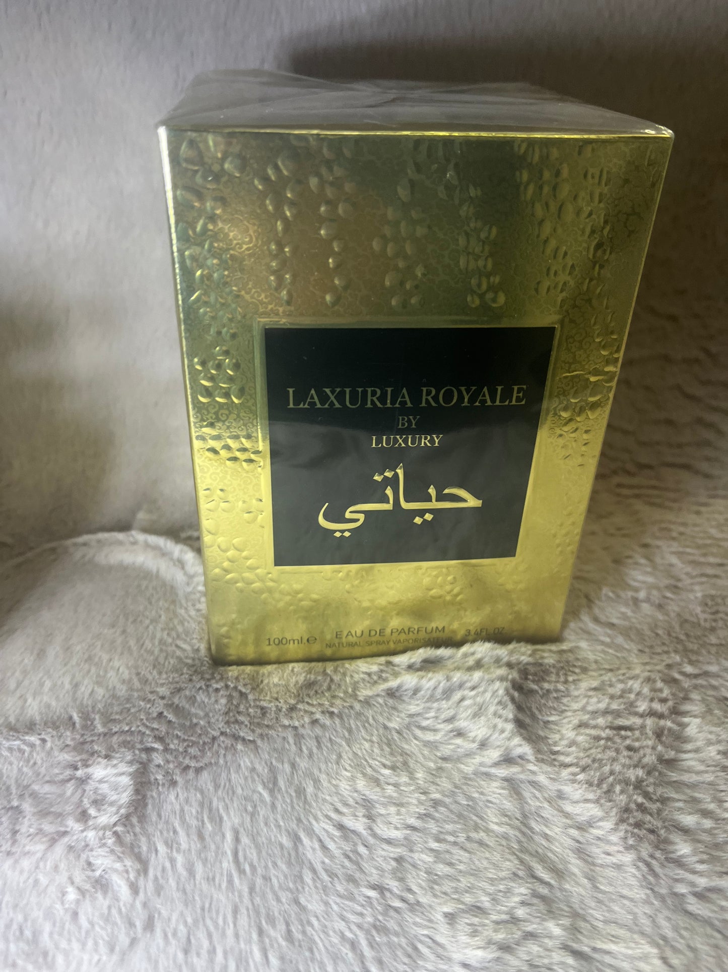 Laxuria gold