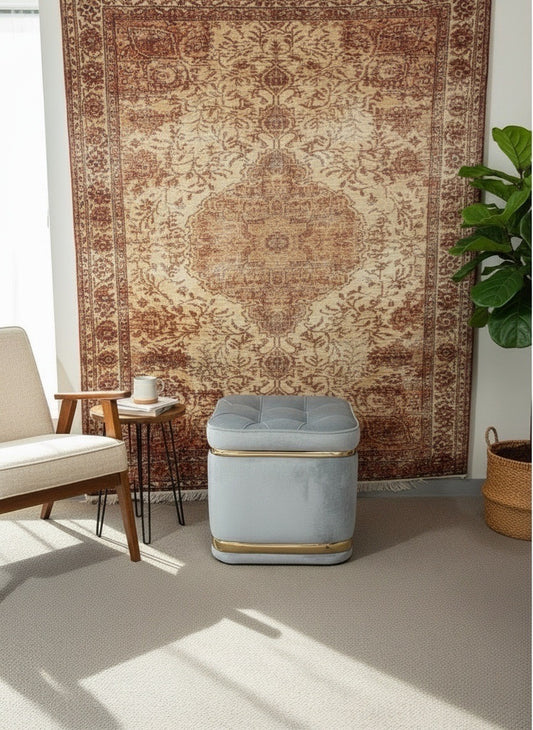 Pouf capitonnée gris