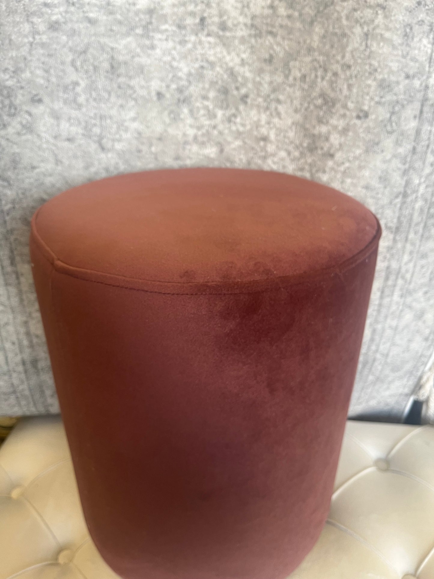 Pouf     terracotta foncé
