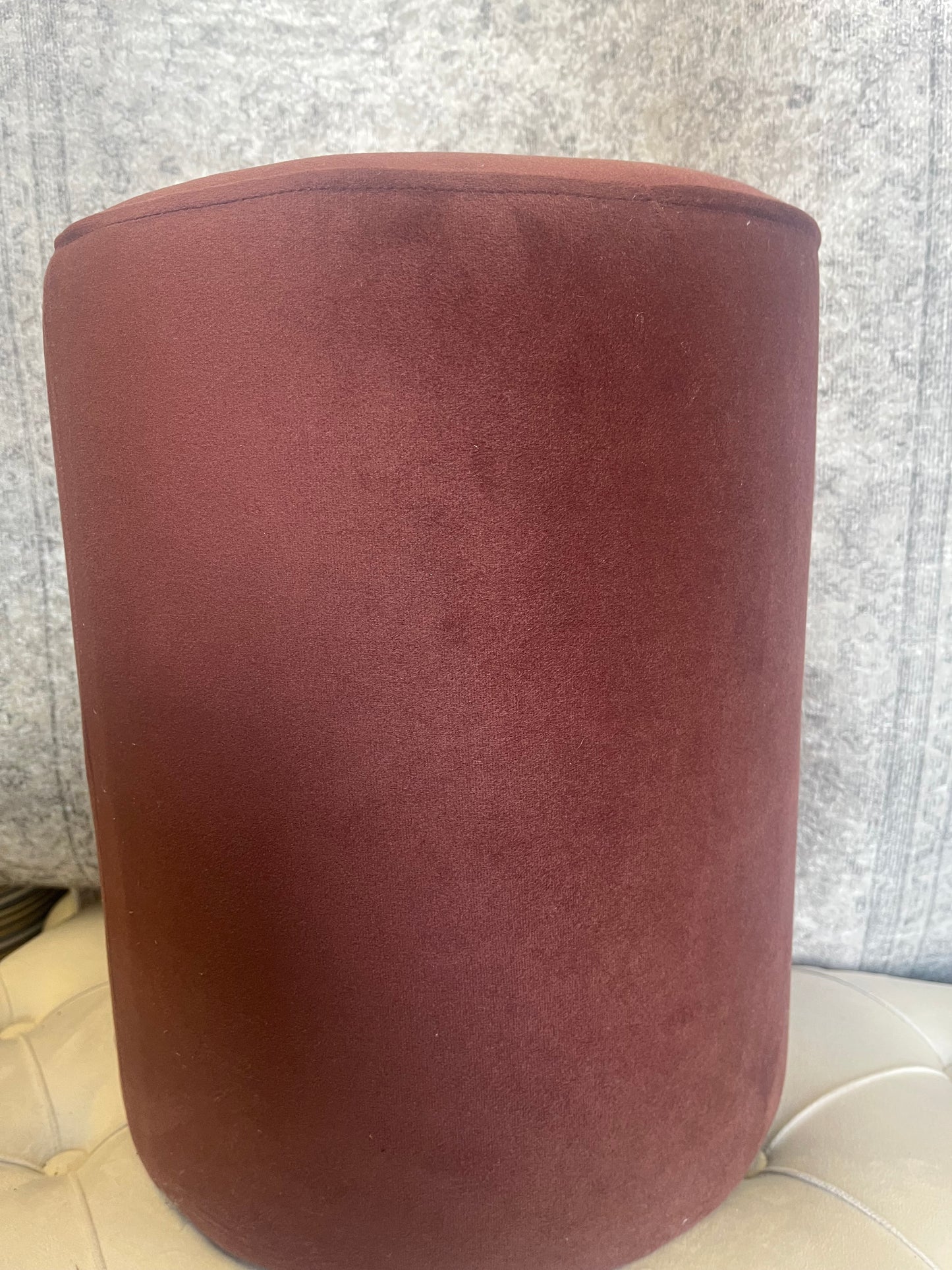 Pouf     terracotta foncé