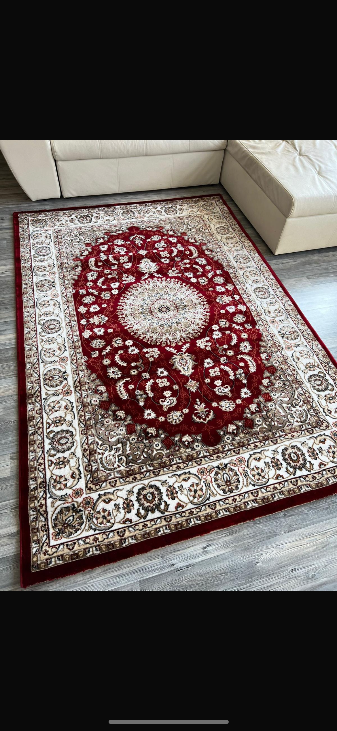 Tapis Dubaï rouge